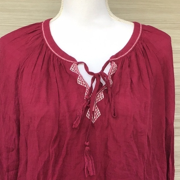 Embroidered Bell sleeves blouse Size XL - Picture 7 of 11